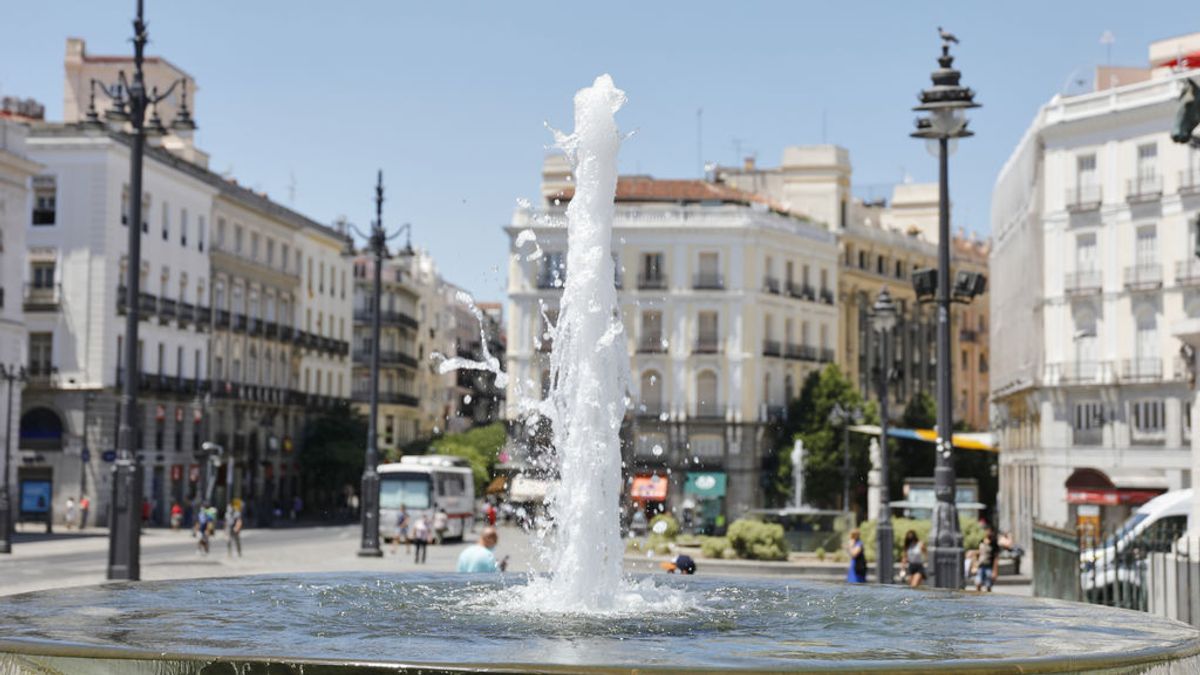 Bañarse en las fuentes públicas se sanciona con multas de hasta 750 euros Bañarse en las fuentes públicas se sanciona con multas de hasta 750 euros