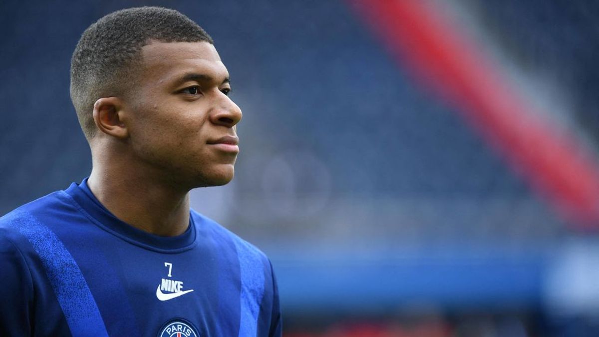Mbappé confirma que no se moverá del PSG este verano: "Seguiré pase lo que pase" Mbappé confirma que no se moverá del PSG este verano: "Seguiré pase lo que pase"