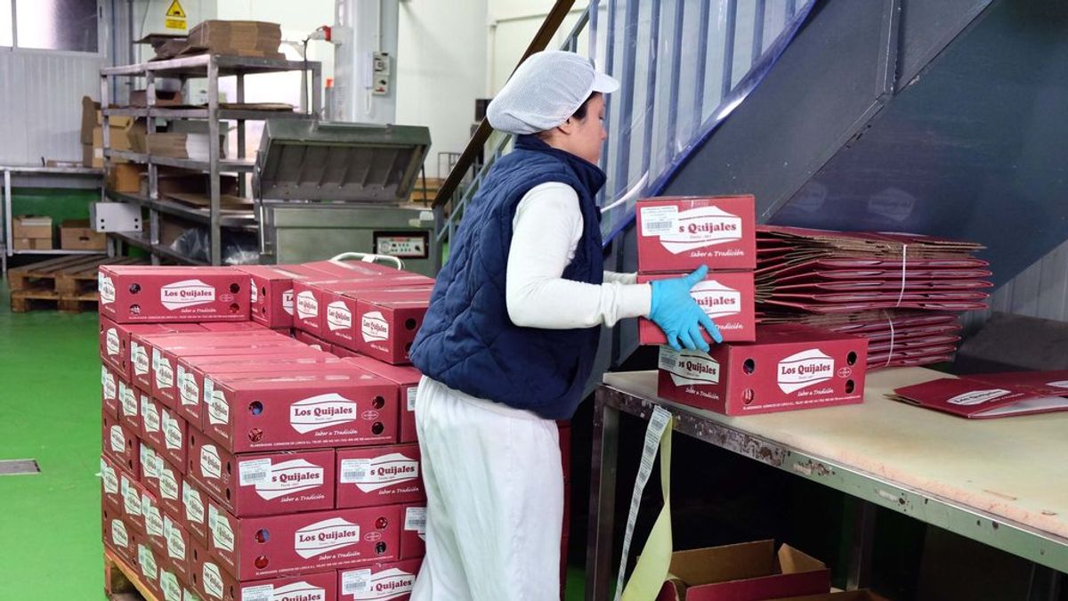 El salario medio crece un 1,9 % en 2019, hasta el máximo de 23.450 euros El salario medio crece un 1,9 % en 2019, hasta el máximo de 23.450 euros
