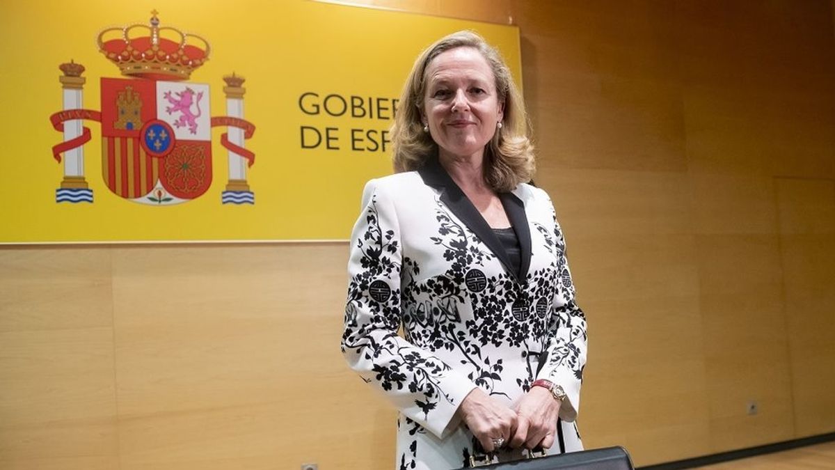 Estos son los 17 expertos que asesoran al Gobierno para diseñar la economía pos-Covid Estos son los 17 expertos que asesoran al Gobierno para diseñar la economía pos-Covid
