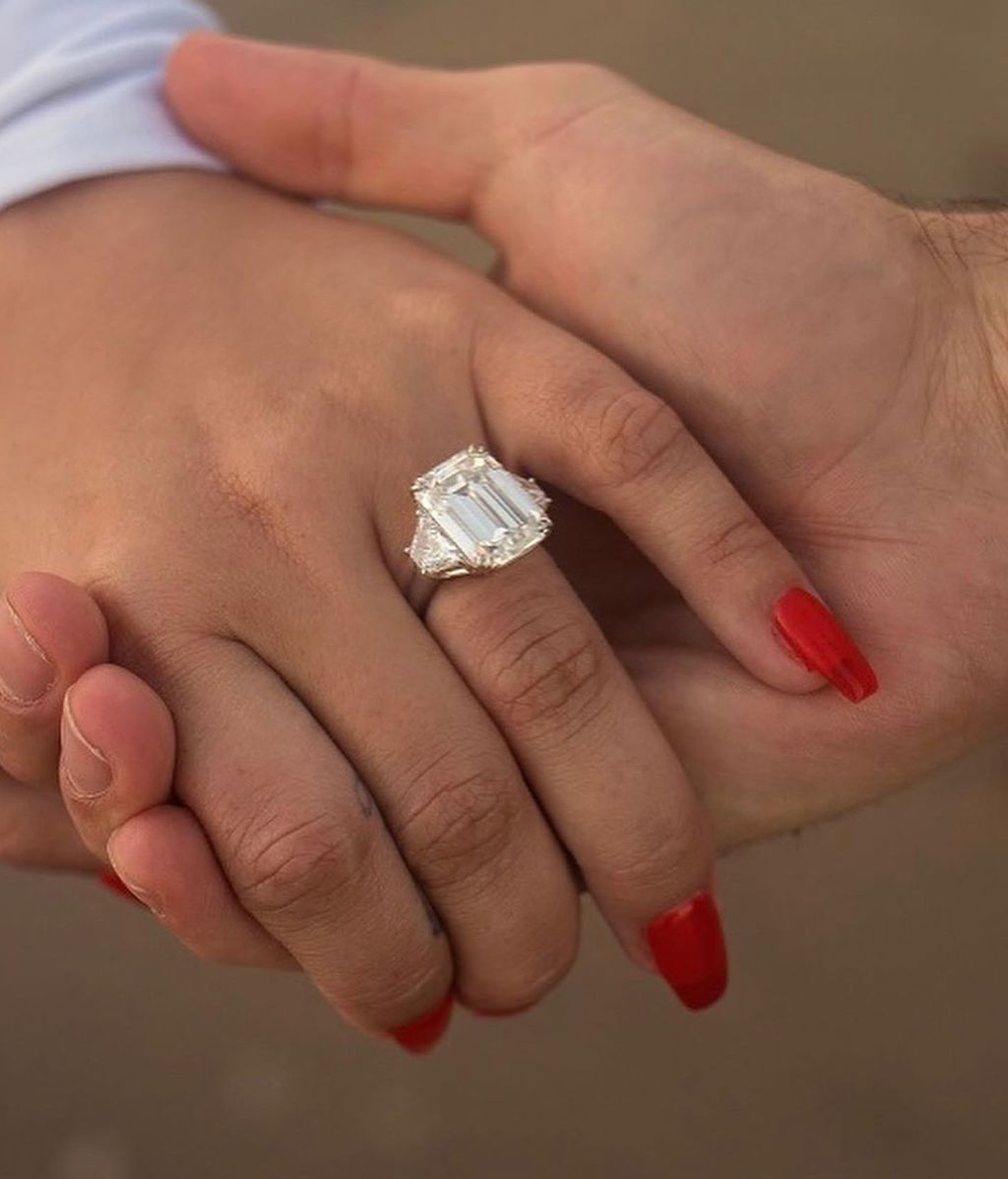 Anillo de compromiso de Demi Lovato