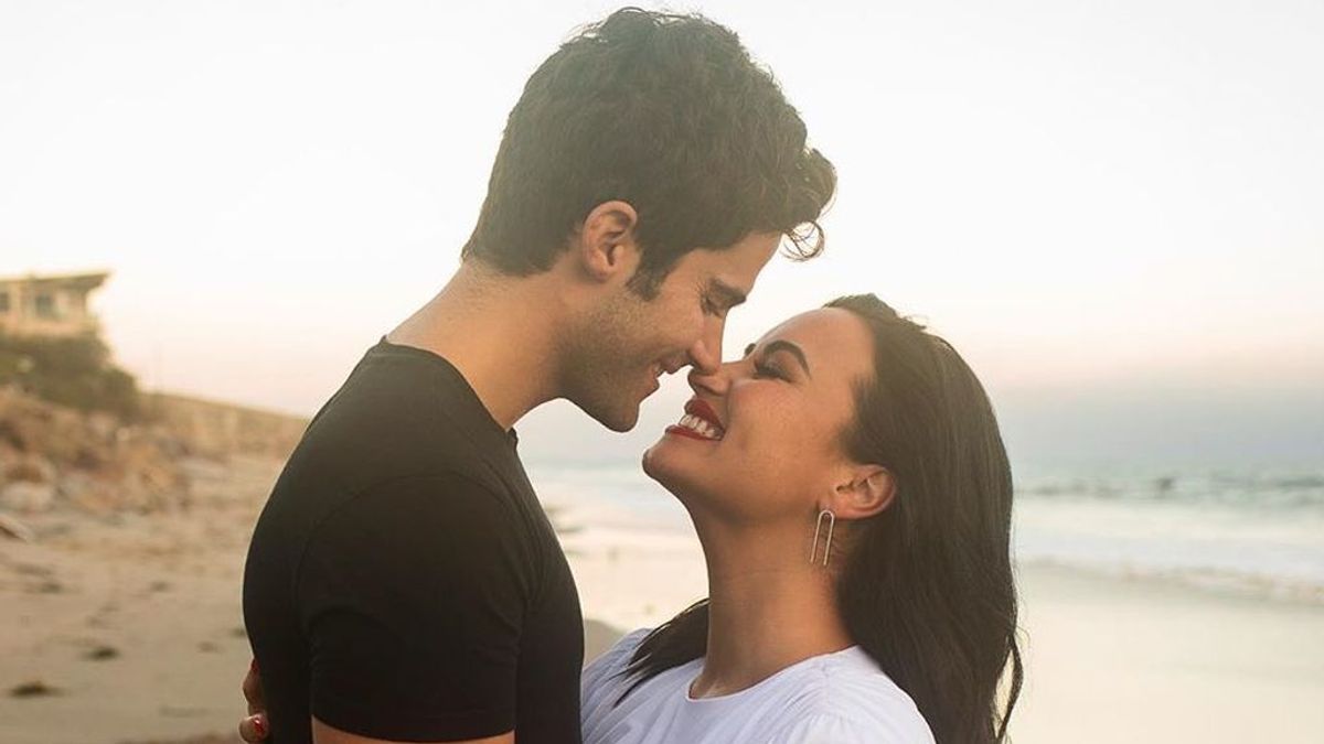 Demi Lovato anuncia su compromiso con Max Ehrich: "Supe que te quería desde el momento que te conocí"