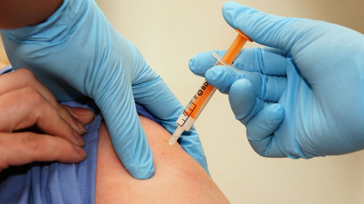 Reino Unido extenderá la vacuna contra la gripe por temor a que coincida con una segunda oleada de Covid-19 Reino Unido extenderá la vacuna contra la gripe por temor a que coincida con una segunda oleada de Covid-19
