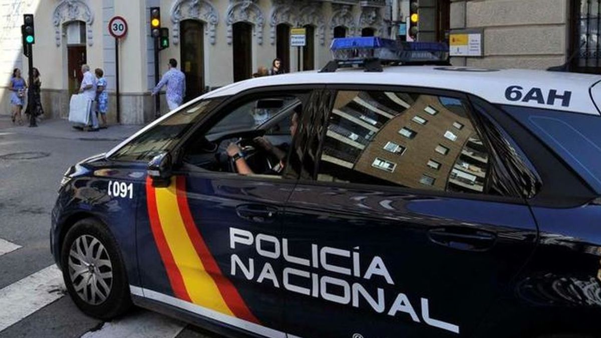 Detenida una mujer que vivía en la misma casa que las víctimas del doble crimen de Dos Hermanas