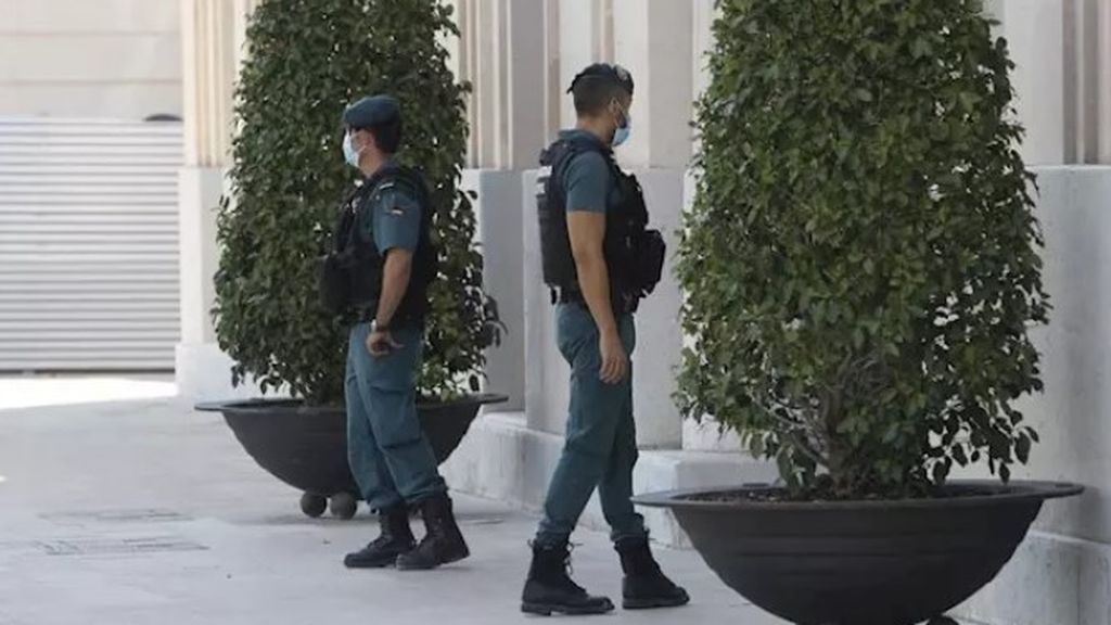 Libertad con cargos para los cinco detenidos de la cúpula de la Autoridad Portuaria de Baleares Libertad con cargos para los cinco detenidos de la cúpula de la Autoridad Portuaria de Baleares
