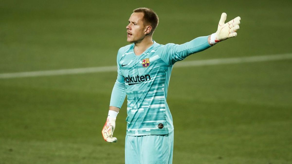 Ter Stegen vuelve a tener molestias en el tendón rotuliano y podría pasar por el quirófano después de la Champions Ter Stegen vuelve a tener molestias en el tendón rotuliano y podría pasar por el quirófano después de la Champions