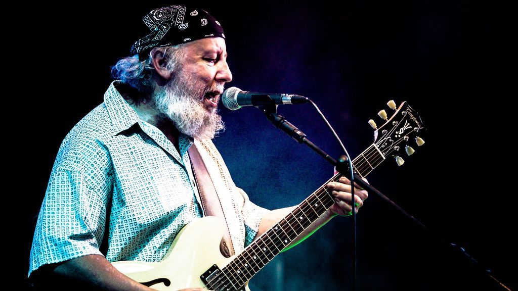 Muere a los 73 años el guitarrista Peter Green, cofundador del grupo de rock Fleetwood Mac Muere a los 73 años el guitarrista Peter Green, cofundador del grupo de rock Fleetwood Mac