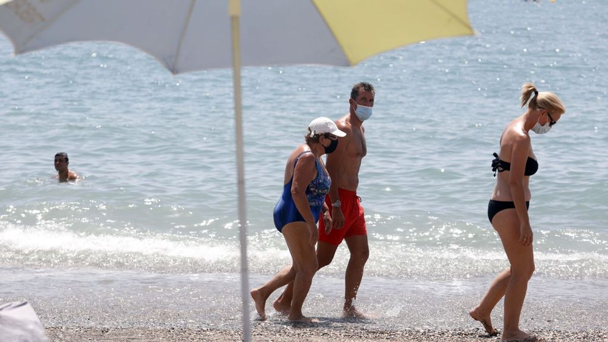 38 provincias estarán este lunes en aviso por altas temperaturas con una decena por encima de los 40 grados 38 provincias estarán este lunes en aviso por altas temperaturas con una decena por encima de los 40 grados