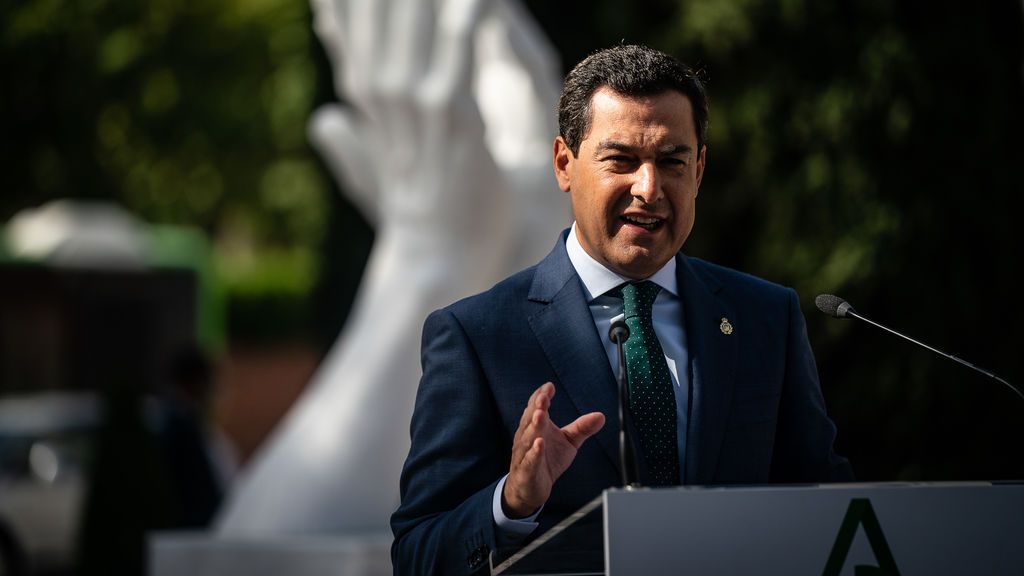 Moreno convoca este lunes a los alcaldes de capitales para abordar limitaciones al ocio nocturno Moreno convoca este lunes a los alcaldes de capitales para abordar limitaciones al ocio nocturno