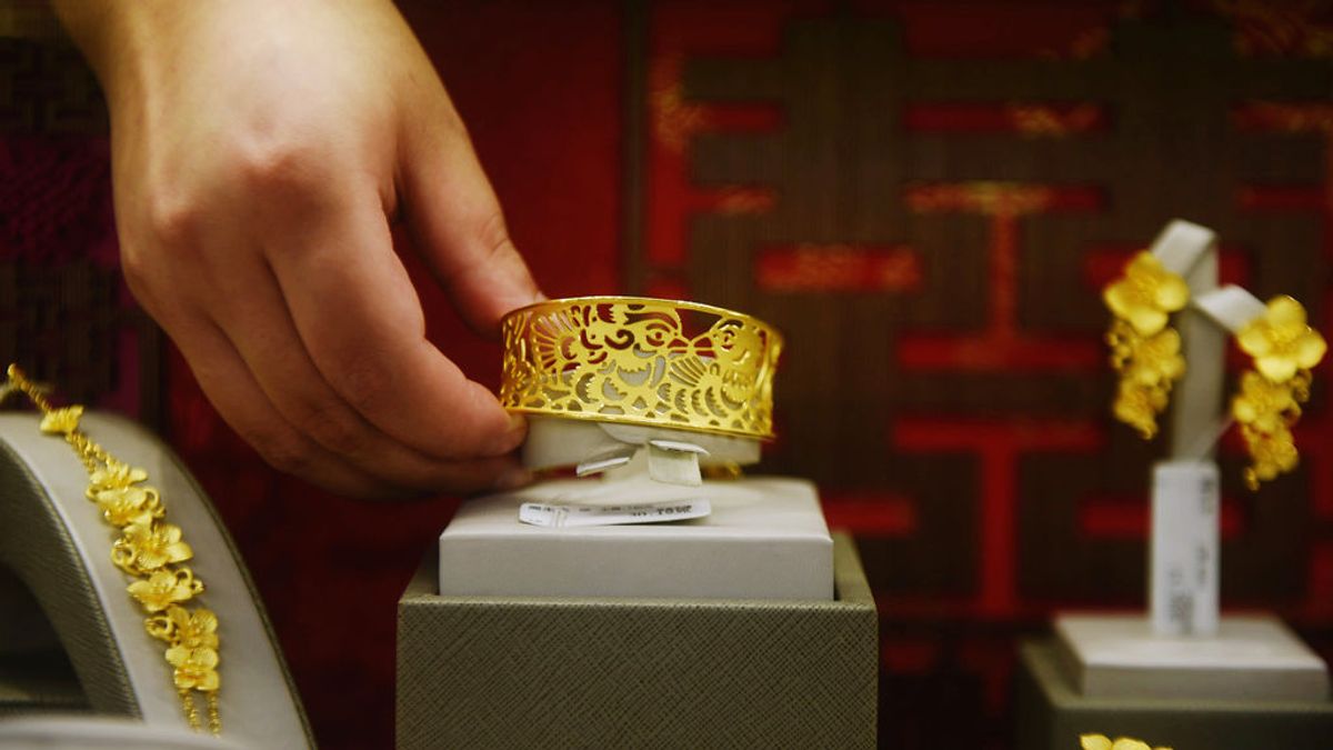 El precio del oro bate récords ante el miedo al coronavirus y al pulso entre China y EEUU El precio del oro bate récords ante el miedo al coronavirus y al pulso entre China y EEUU