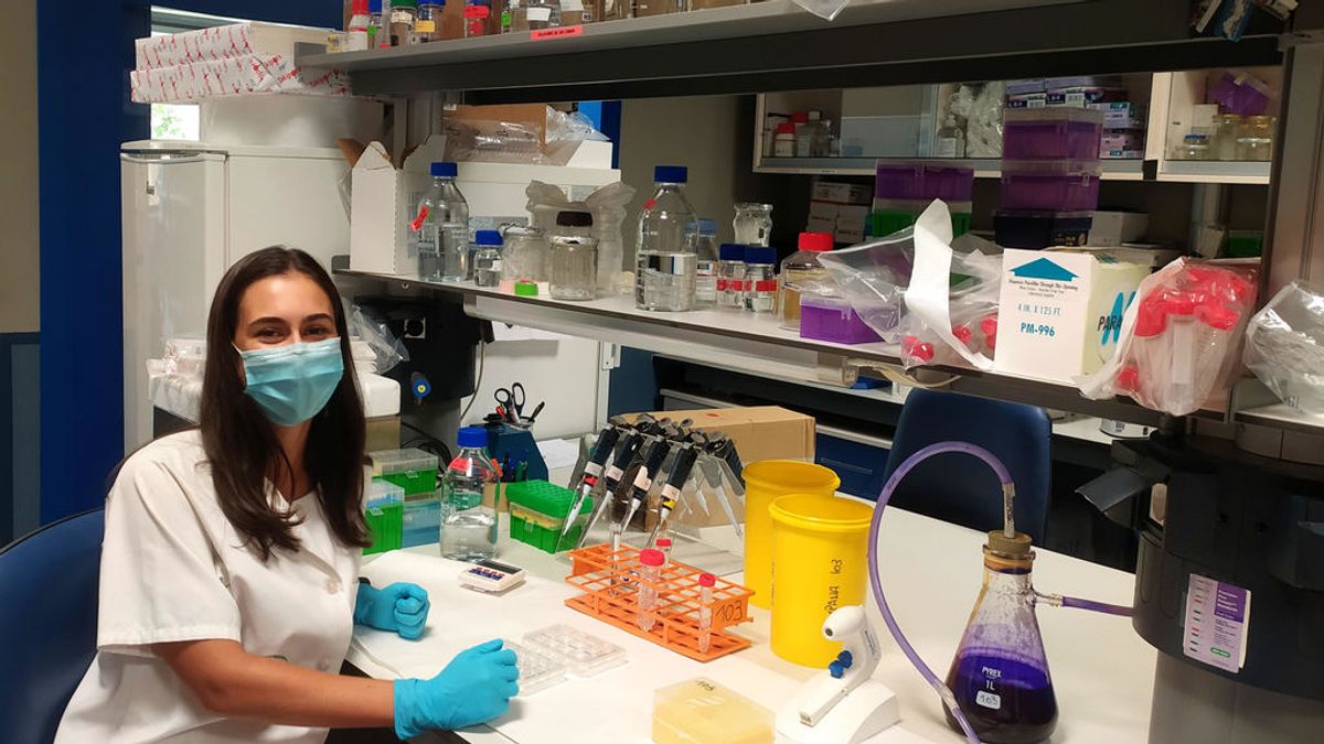 Aida Amador, joven investigadora: "El COVID-19 ha puesto en evidencia que sin ciencia no hay futuro" Aida Amador, joven investigadora: "El COVID-19 ha puesto en evidencia que sin ciencia no hay futuro"