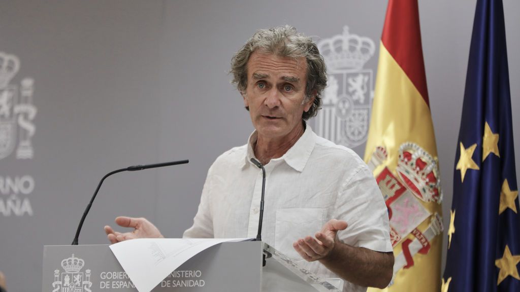 La Mesa del Turismo pide la dimisión de Fernando Simón por "celebrar la ruina del sector" La Mesa del Turismo pide la dimisión de Fernando Simón por "celebrar la ruina del sector"