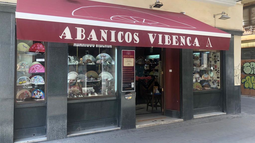 Abanicos Vibenca, en la calle Sombrería cerca de la plaza Lope de Vega.