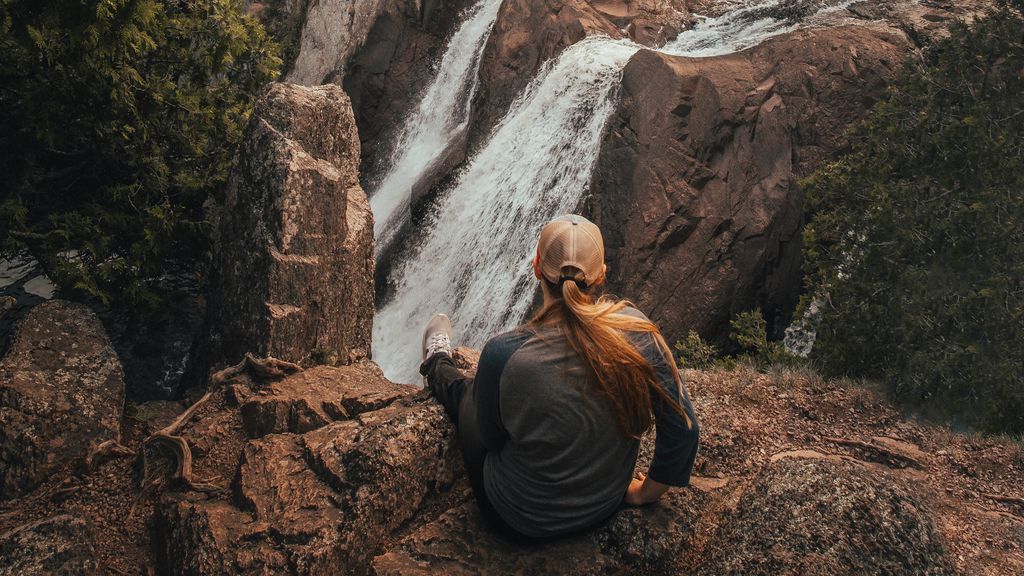 Ecoturismo, la apuesta sostenible frente al turismo de masas que anima a proteger el entorno