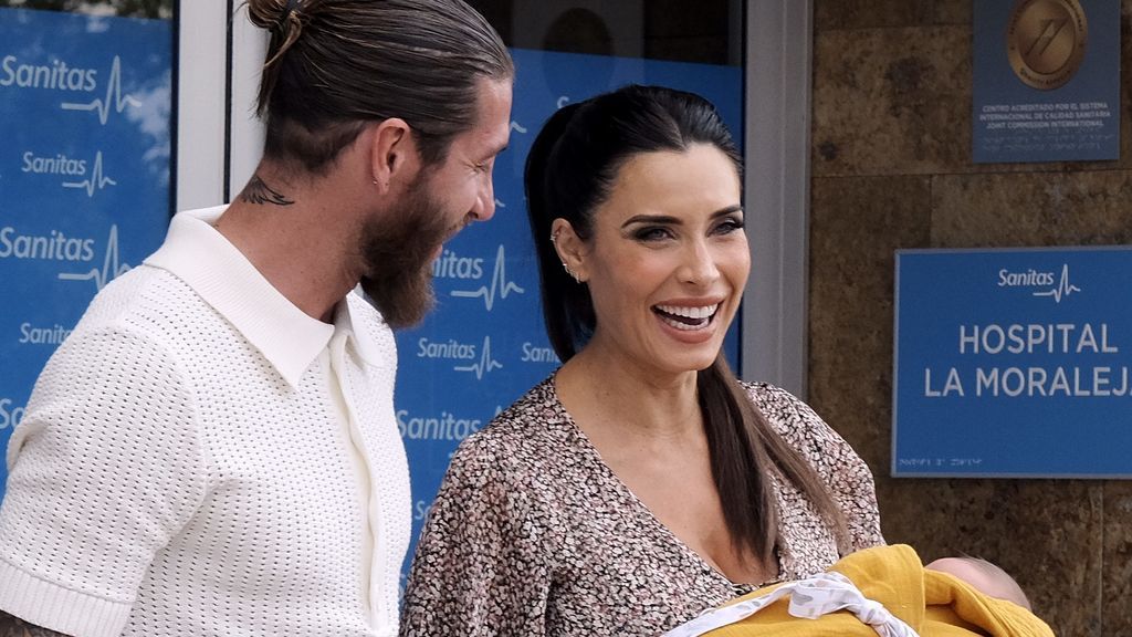 Pilar Rubio y Sergio Ramos abandonan el hospital con su hijo Máximo Adriano