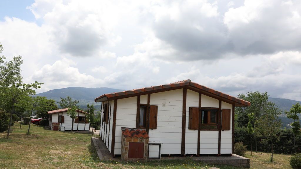 Las reservas en apartamentos turísticos y campings se hunden un 85% en junio Las reservas en apartamentos turísticos y campings se hunden un 85% en junio
