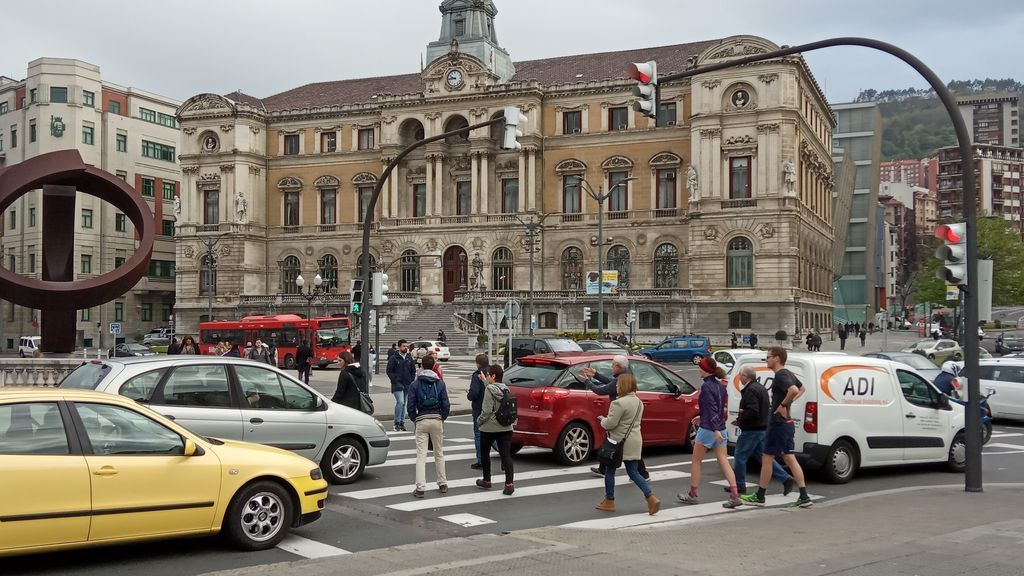 La primera ola de calor del verano disparará los termómetros de Bilbao hasta los 42ºC La primera ola de calor del verano disparará los termómetros de Bilbao hasta los 42ºC