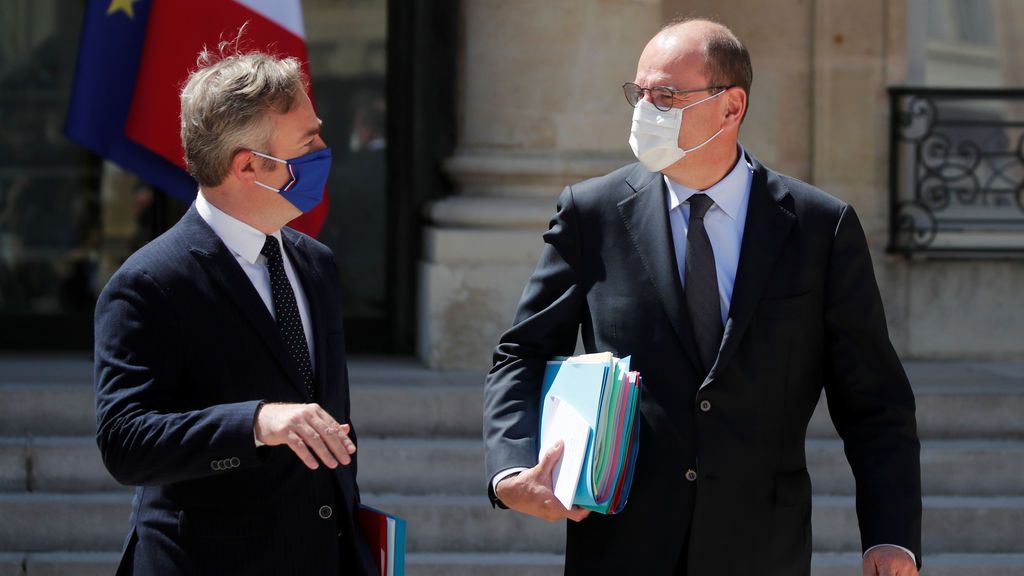 Francia descarta una segunda ola de coronavirus pese al aumento de casos y dice que un nuevo confinamiento sería "catastrófico" Francia descarta una segunda ola de coronavirus pese al aumento de casos y dice que un nuevo confinamiento sería "catastrófico"