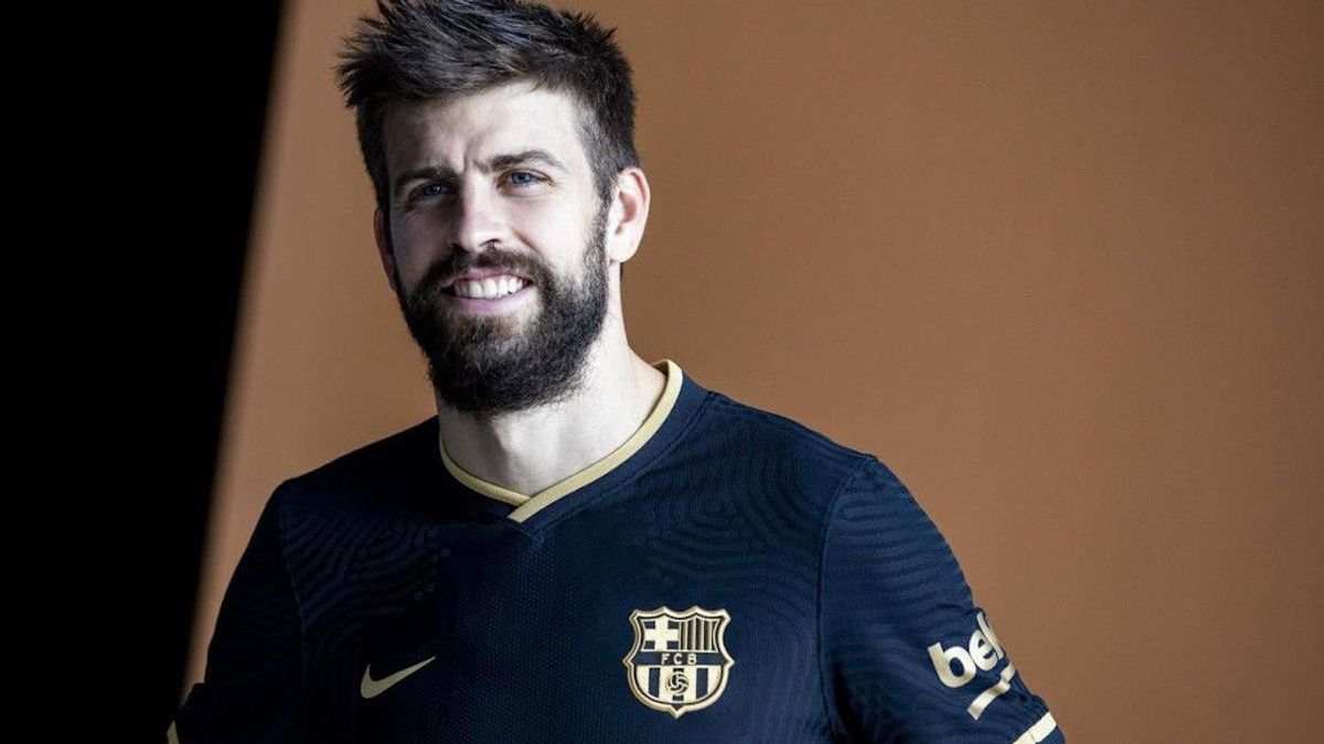 El Barça vuelve al negro: así es su segunda equipación para la próxima temporada El Barça vuelve al negro: así es su segunda equipación para la próxima temporada