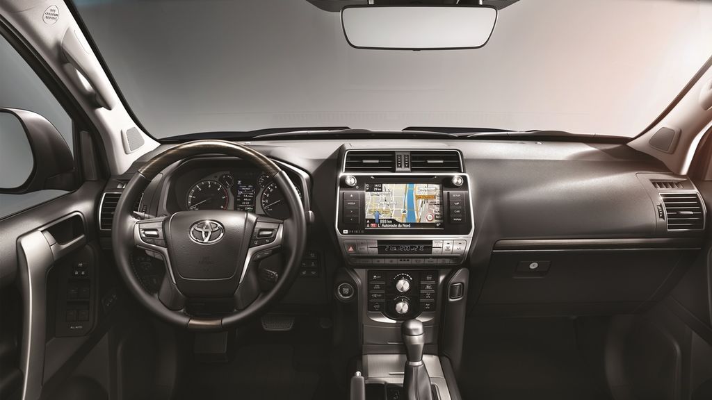 Salpicadero del nuevo Land Cruiser 2021