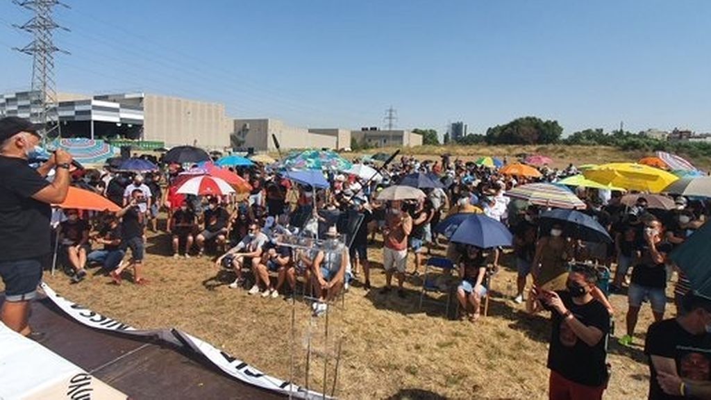 Los sindicatos rechazan la propuesta de Nissan ante la asamblea de trabajadores Los sindicatos rechazan la propuesta de Nissan ante la asamblea de trabajadores