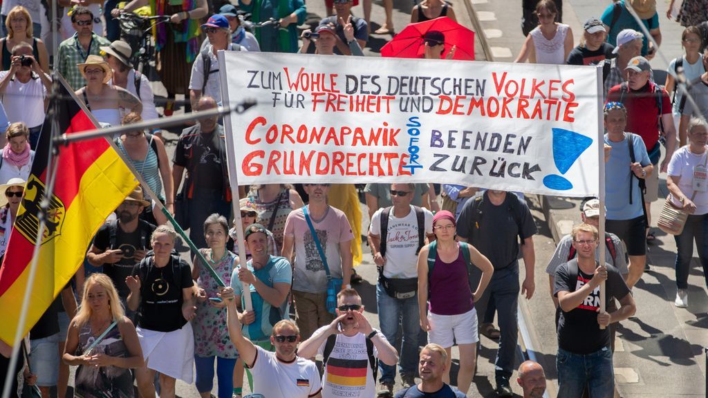 Manifestación en Berlín contra las restricciones por el coronavirus