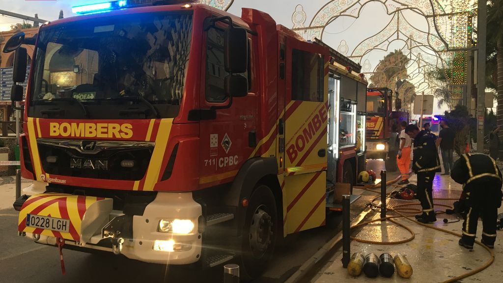 Desalojadas 160 personas por un incendio en un balneario de Orpesa en Castellón Desalojadas 160 personas por un incendio en un balneario de Orpesa en Castellón