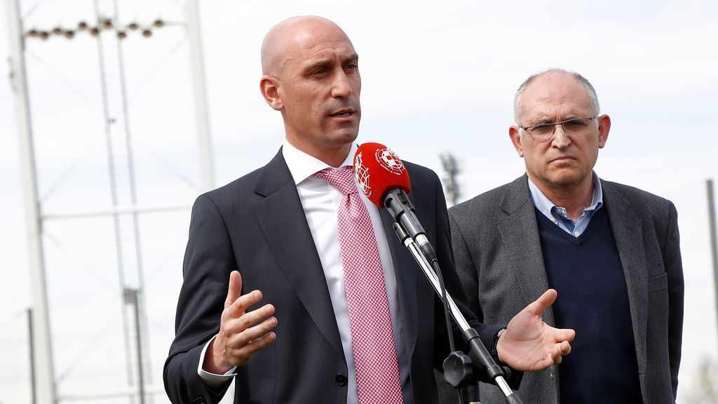 La RFEF afirma haber cumplido los protocolos anti-Covid-19 en la suspensión de los playoffs de ascenso a 2ªB La RFEF afirma haber cumplido los protocolos anti-Covid-19 en la suspensión de los playoffs de ascenso a 2ªB