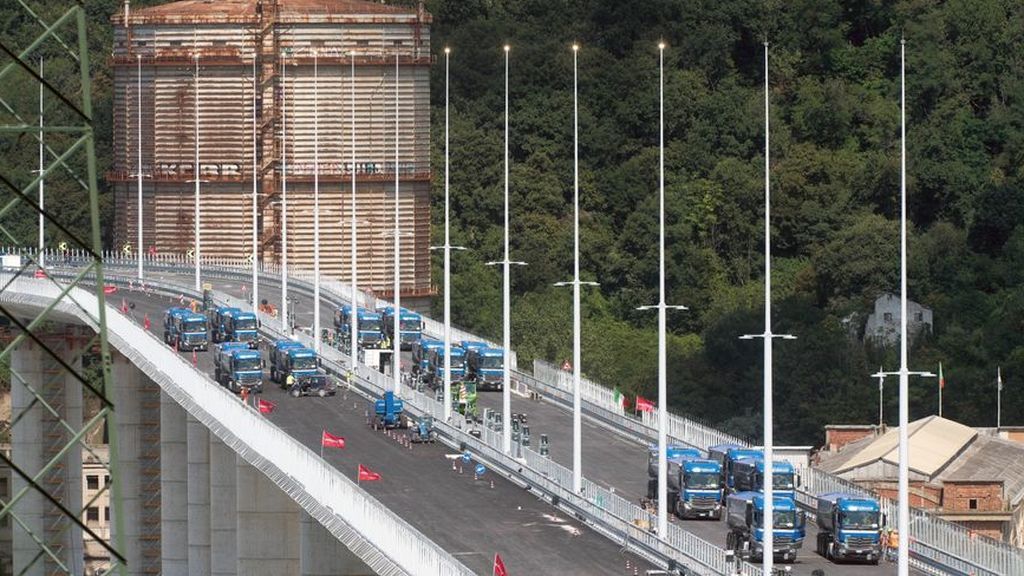 El nuevo puente de Génova se inaugura dos años después del derrumbe El nuevo puente de Génova se inaugura dos años después del derrumbe