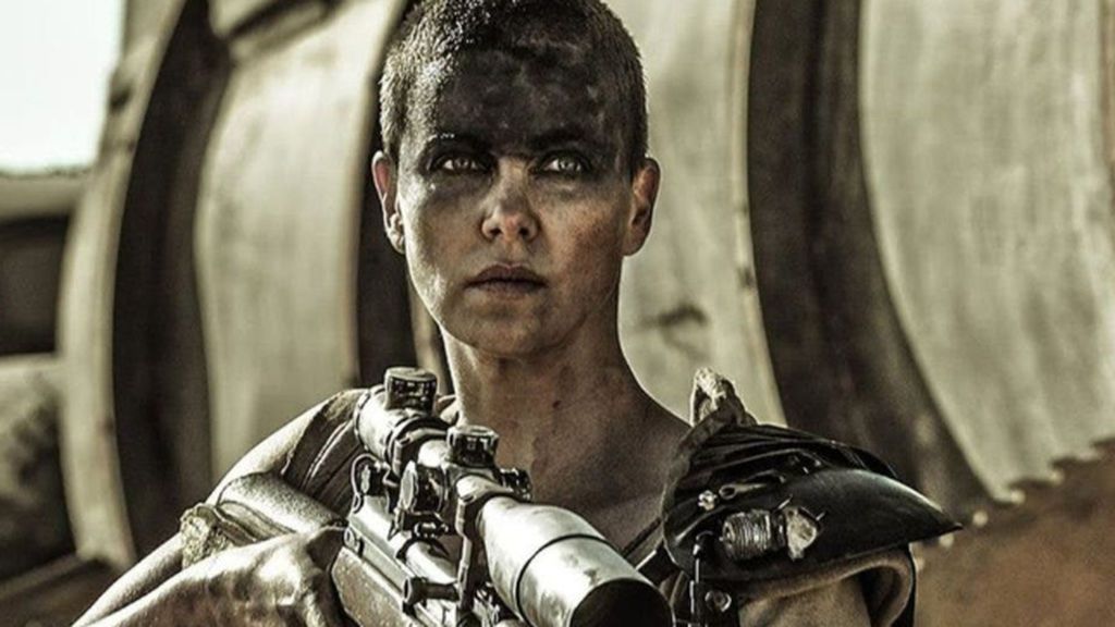 Así se rapó Charlize Theron para 'Mad Max: Furia en la carretera' Así se rapó Charlize Theron para 'Mad Max: Furia en la carretera'