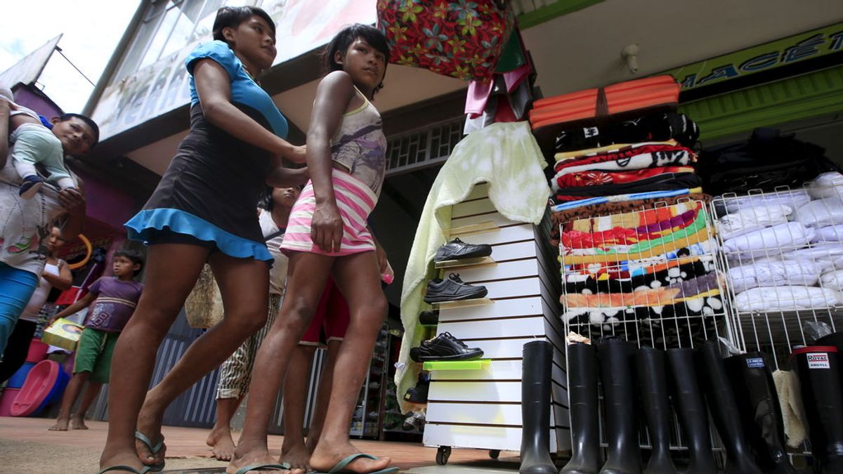 Tensión y miles de desplazados en la frontera de Venezuela Tensión y miles de desplazados en la frontera de Venezuela