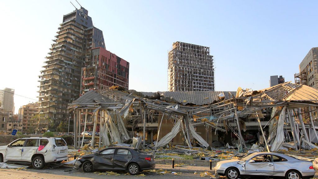 La explosión en Beirut sin causas claras,  destruye el corazón económico de la ciudad y la plaza de las protestas