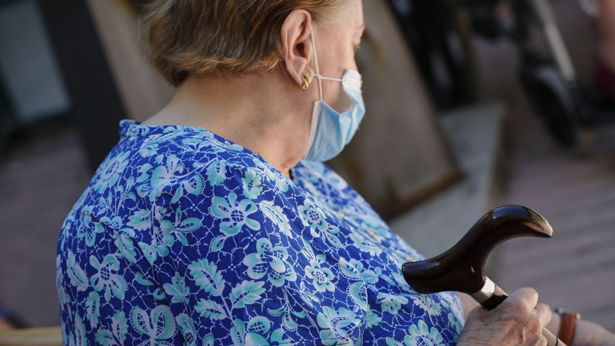 Madrid notifica un brote de coronavirus en una residencia con 47 casos y un muerto Madrid notifica un brote de coronavirus en una residencia con 47 casos y un muerto