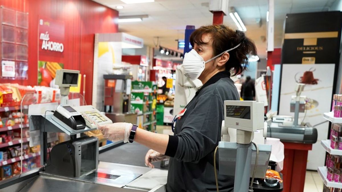 Dia reduce un 55% sus pérdidas y gana 187 millones hasta junio Dia reduce un 55% sus pérdidas y gana 187 millones hasta junio