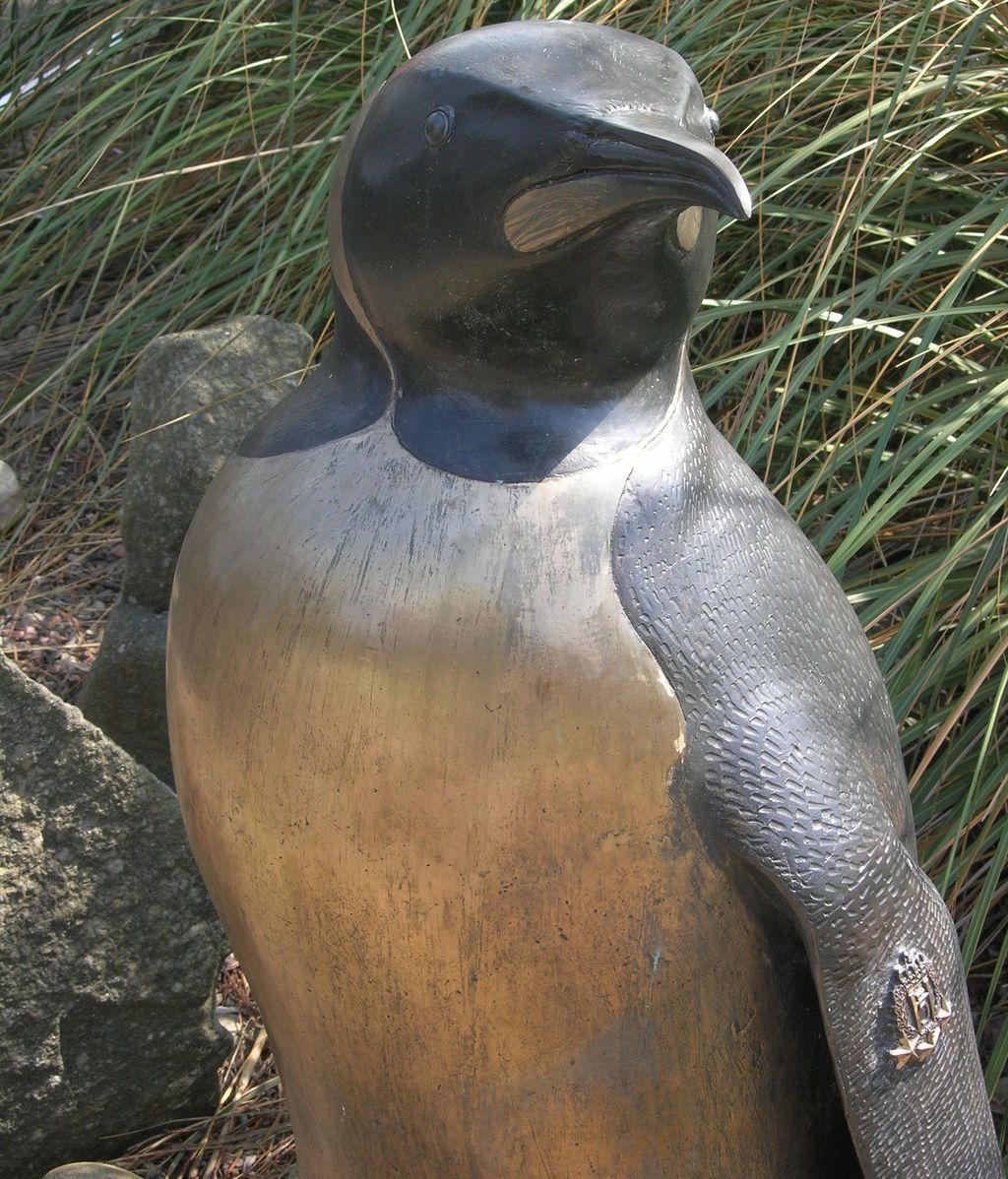 Estatua de Nils Olav II