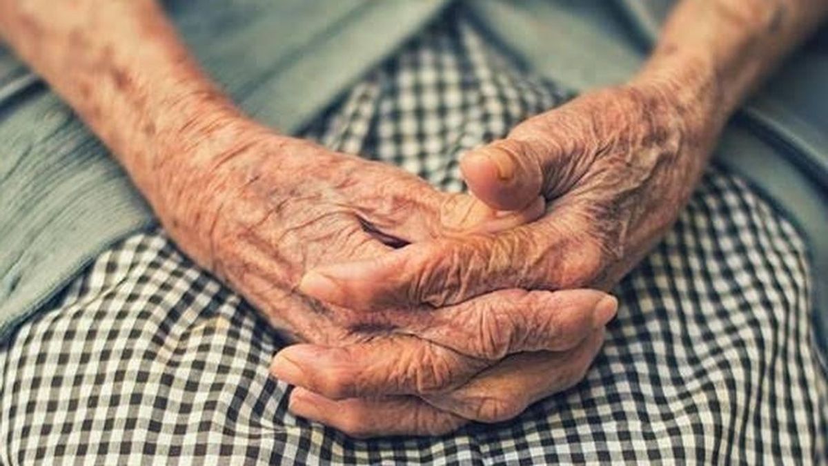 El brote de la residencia de Madrid suma 52 positivos y dos fallecidos El brote de la residencia de Madrid suma 52 positivos y dos fallecidos