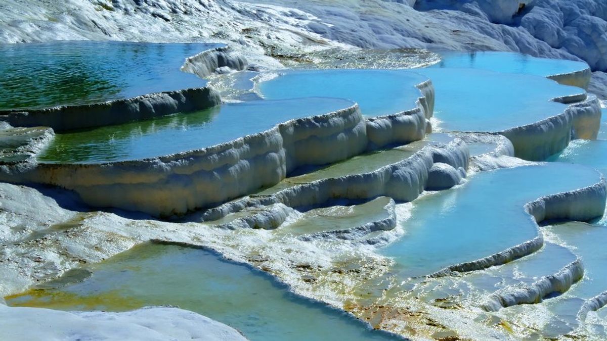 Las 10 piscinas naturales más espectaculares del planeta Las 10 piscinas naturales más espectaculares del planeta