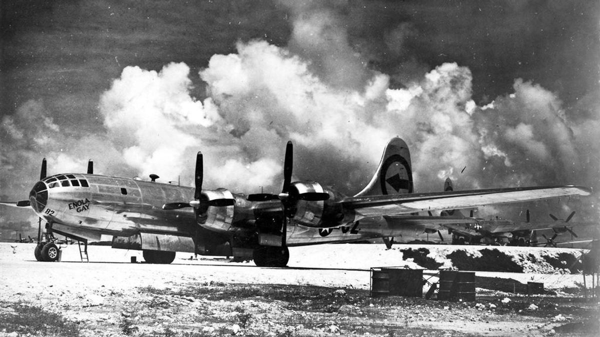 El Enola Gay, comandado por Paul Tibbets, fue el avión desde el que se lanzó la bomba atómica sobre Hiroshima.