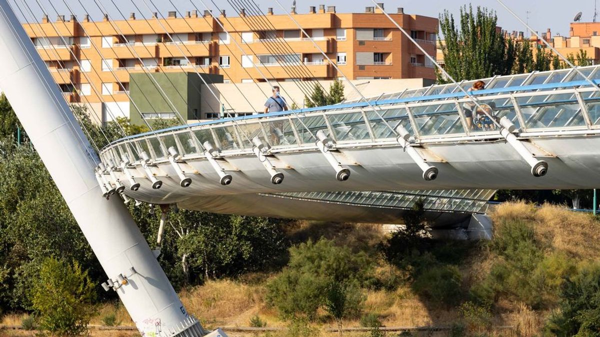 Francia desaconseja viajar a Aragón, además de a Cataluña, por la COVID-19 Francia desaconseja viajar a Aragón, además de a Cataluña, por la COVID-19