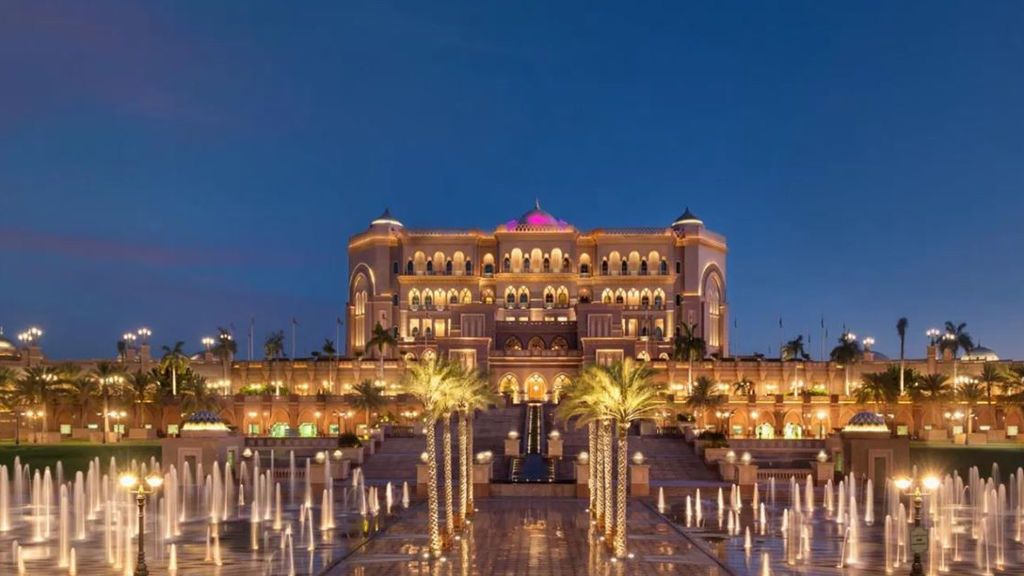 ABC sitúa al rey emérito en Abu Dabi ABC sitúa al rey emérito en Abu Dabi
