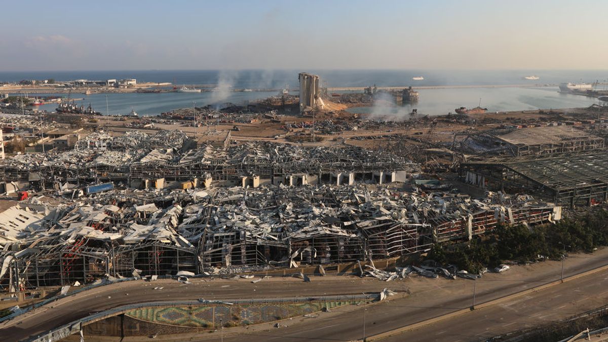 'Fake news': el vídeo manipulado que muestra un misil en la explosión de Beirut 'Fake news': el vídeo manipulado que muestra un misil en la explosión de Beirut