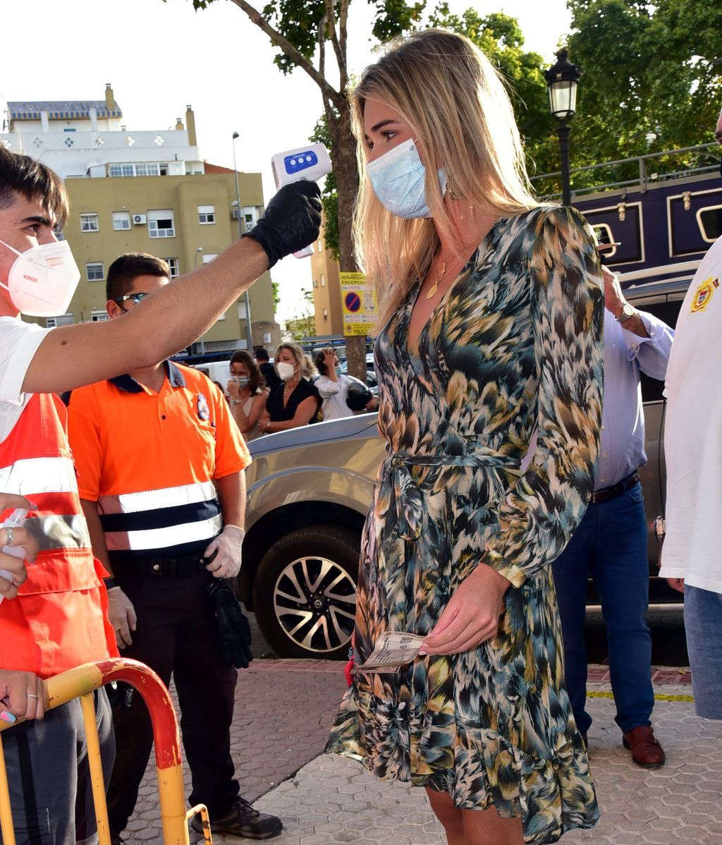 Ana Soria llegando a la plaza de toros