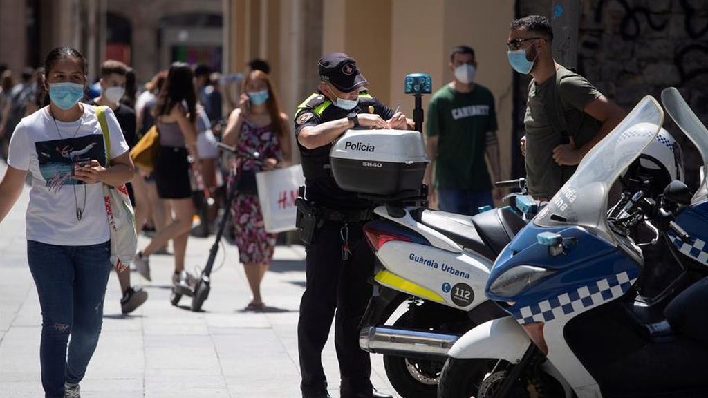 El aumento de contagios no frena el incumplimiento de las medidas sanitarias El aumento de contagios no frena el incumplimiento de las medidas sanitarias
