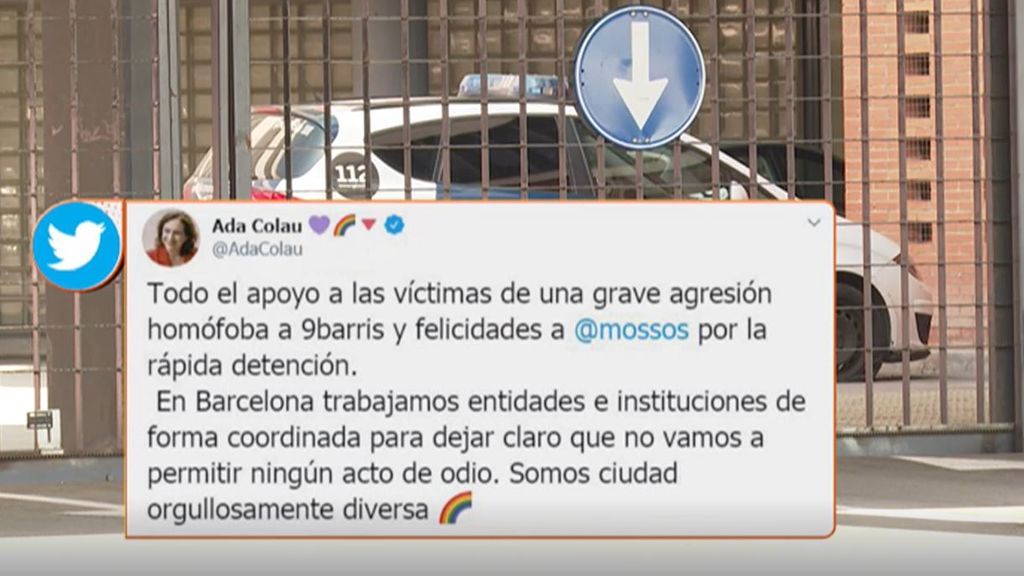 Ada Colau apoya a las víctimas de la agresión homófoba en Barcelona: "Somos una ciudad orgullosamente diversa"