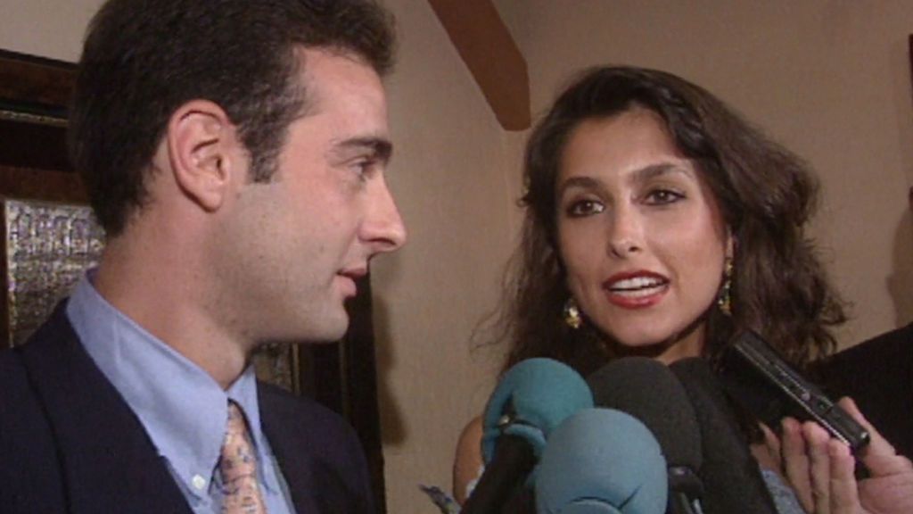 Enrique Ponce y Paloma Cuevas anunciaron su boda en 1996