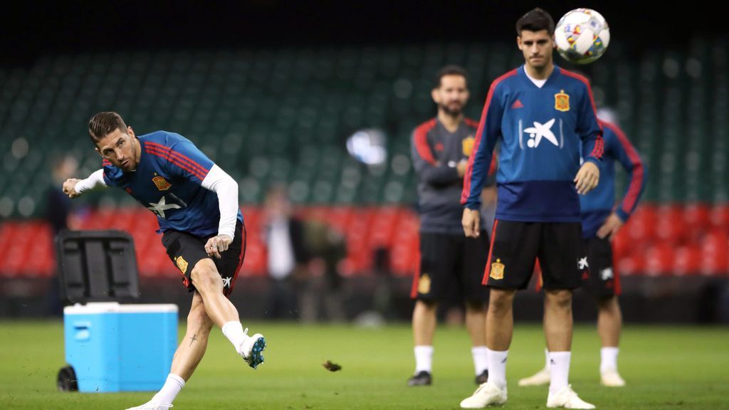 Sergio Ramos y Morata, en un entrenamiento con la Selección.