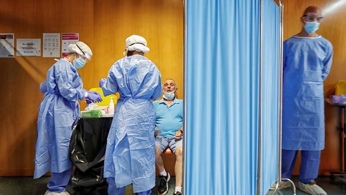 El coronavirus en Cataluña:  830 nuevos casos y dos muertos más en las últimas 24 horas