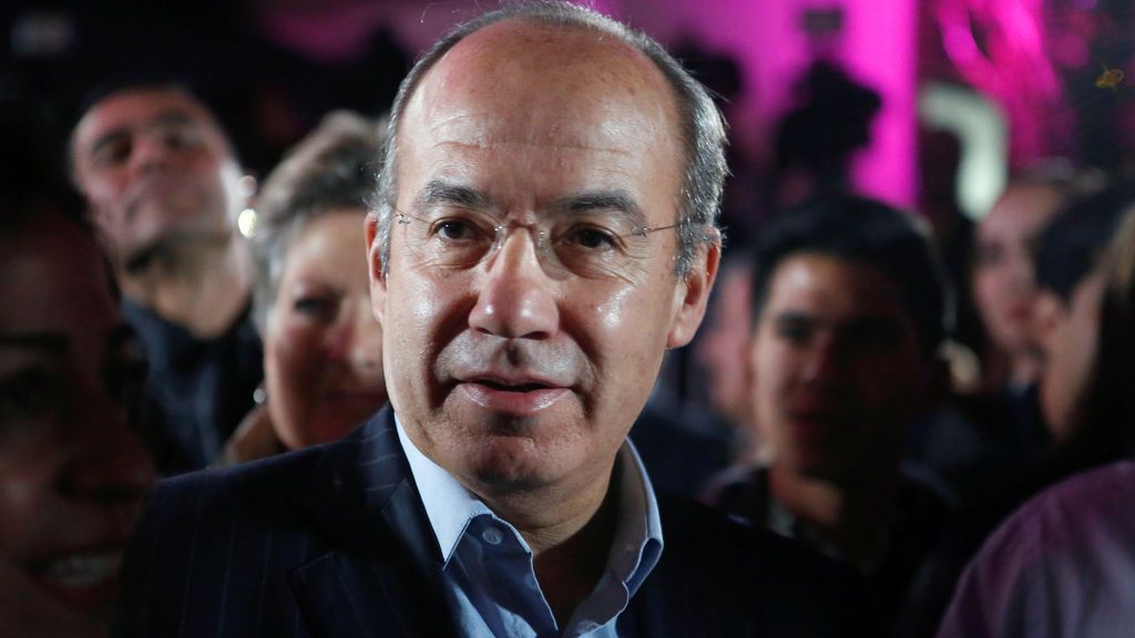 México: enfrentamiento entre Lopez-Obrador y Calderón México: enfrentamiento entre Lopez-Obrador y Calderón