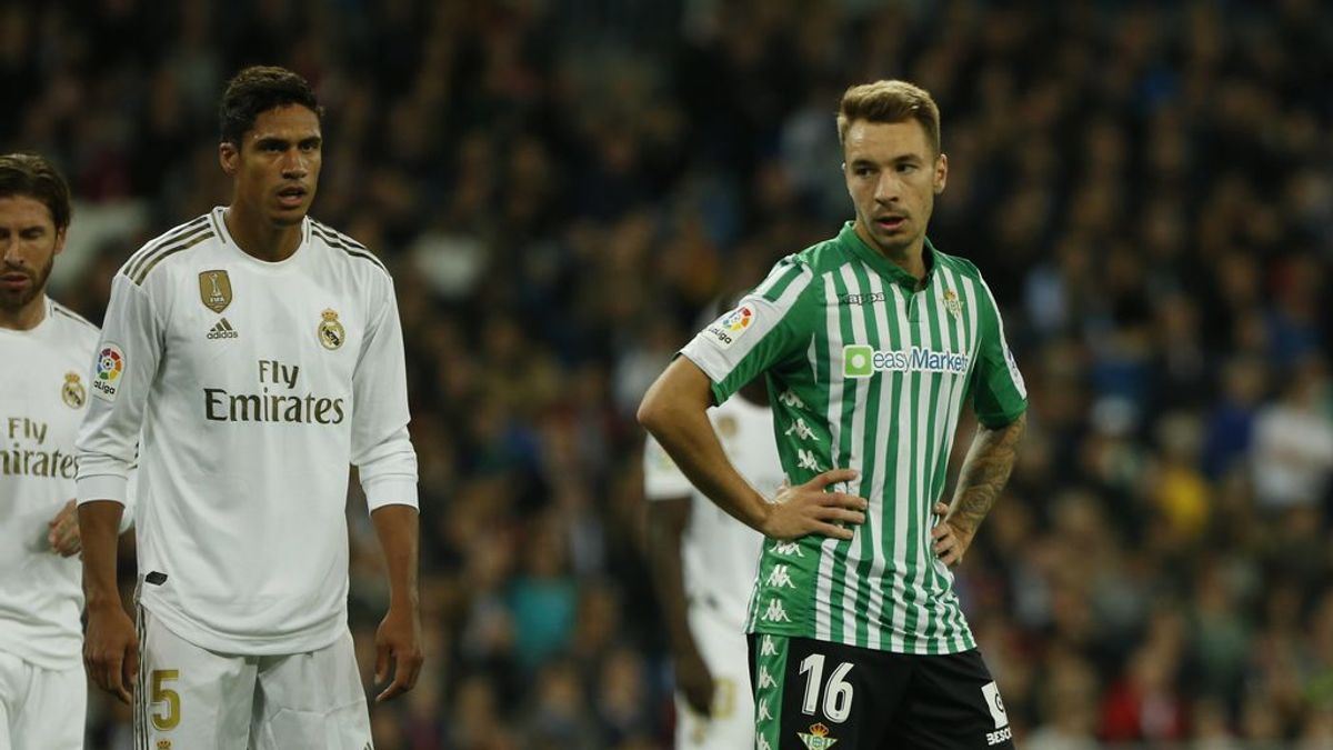 Lorén Morón, jugador del Betis, da positivo en coronavirus Lorén Morón, jugador del Betis, da positivo en coronavirus