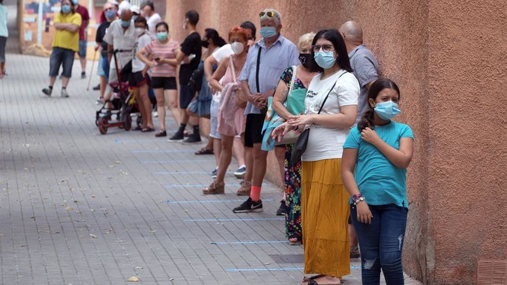 Comienza la carrera de PCR en Cataluña para detectar los positivos asintomáticos y frenar el Covid-19